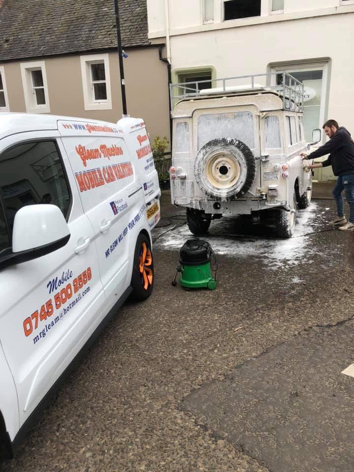 Gleam-Machine-Mobile-Car-Valeting-2