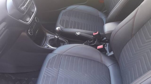 Johns-Mobile-Car-Wash-and-Valeting-3