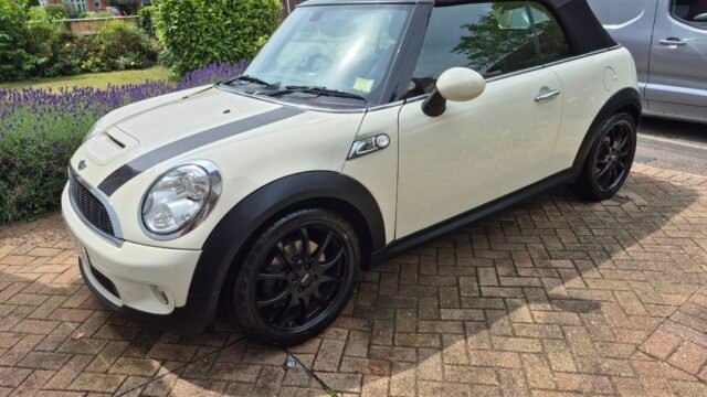 Lomax-Valeting-Detailing-2