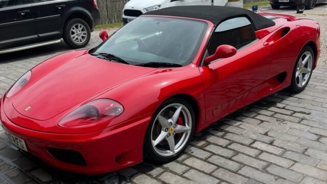 Mark-Hayton-Valeting-1