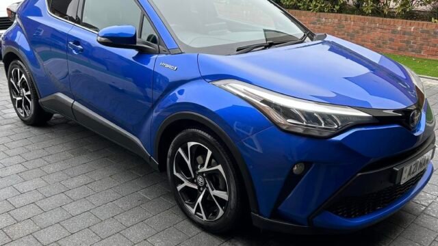 Mark-Hayton-Valeting-2
