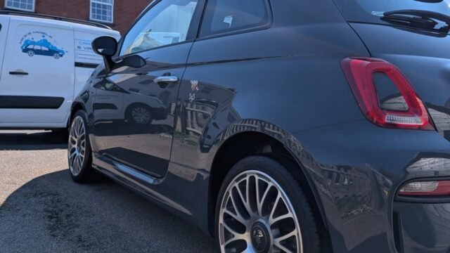 Mikes-Mobile-Car-Wash-Valeting-2