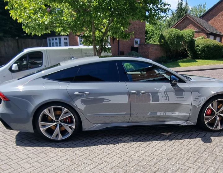 Pure-Gloss-Valets-1