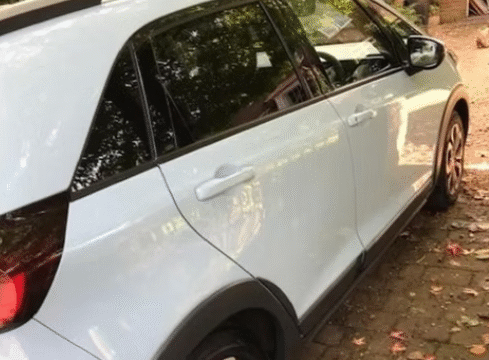 Squeaky-Clean-Car-Valeting-3