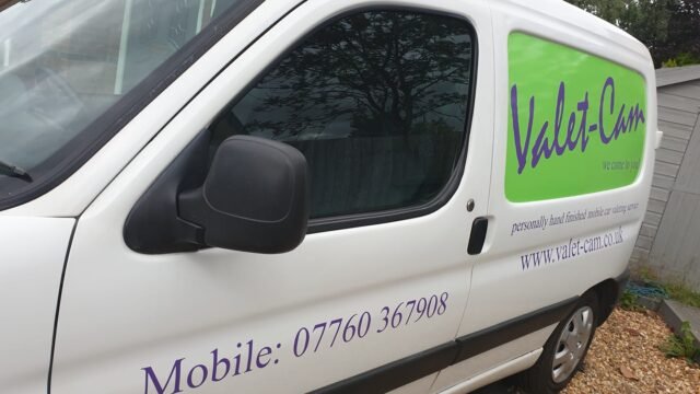 Valet‑Cam-Mobile-Valeting-1
