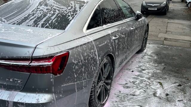 Zika-Car-Valeting-2